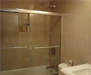 Rented by R New York