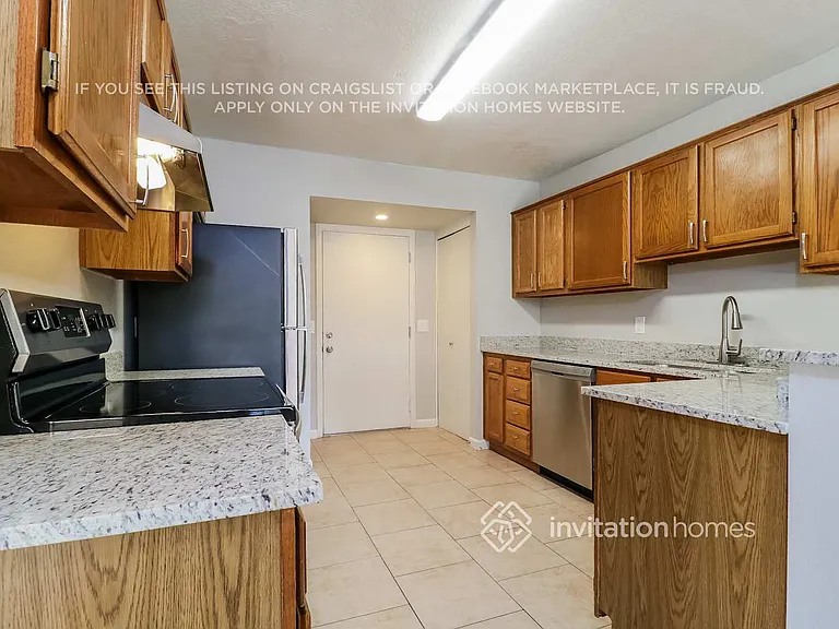 10032 N 66th Dr — Photo 6