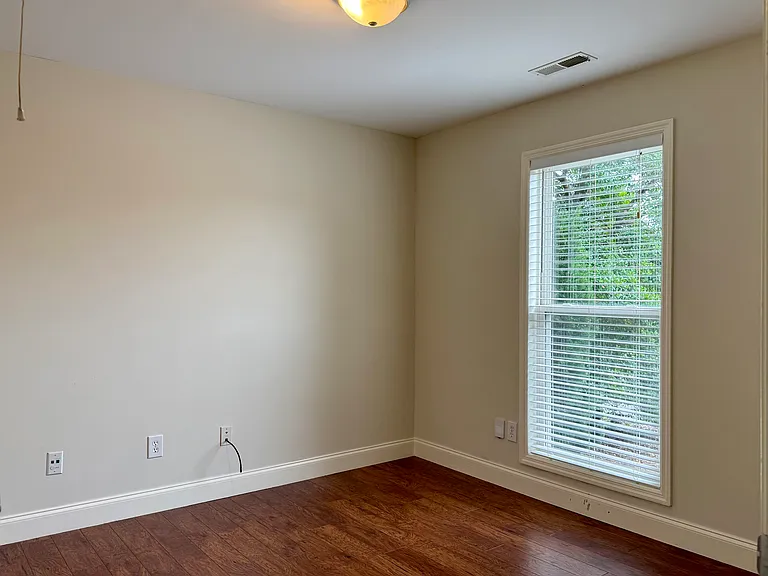 4369 Sullivan St #B — Photo 5