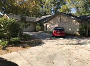 5319 Windy Lake Dr, Kingwood, TX 77345