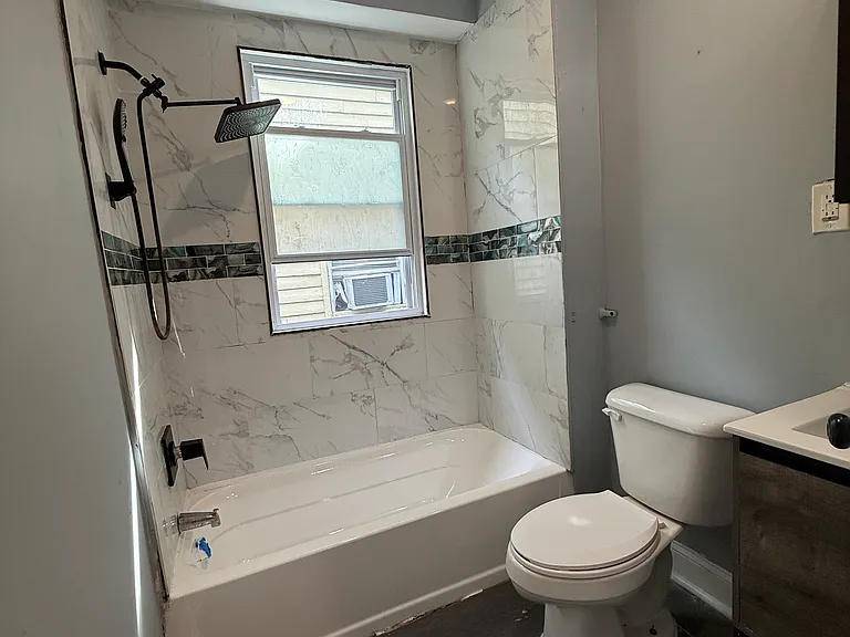 18 N 19th St #2L — Photo 3
