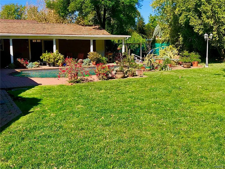 19345 Santa Rita St — Photo 22