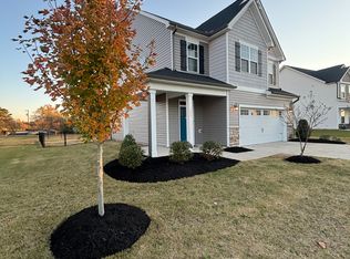 988 Barbour Farm Ln, Four Oaks, NC 27524