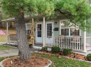 25 Wenliss Ter, Wappingers Falls, NY 12590