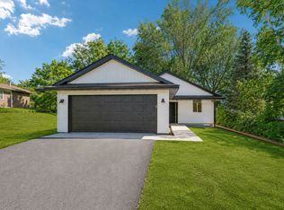 1005 2nd St SE, Faribault, MN 55021