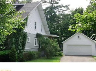 62 Barton St, Presque Isle, ME 04769