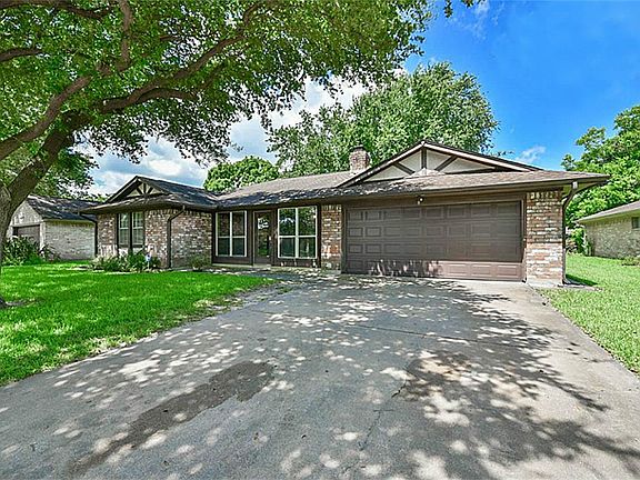 3rd image of 2314 Westside Dr