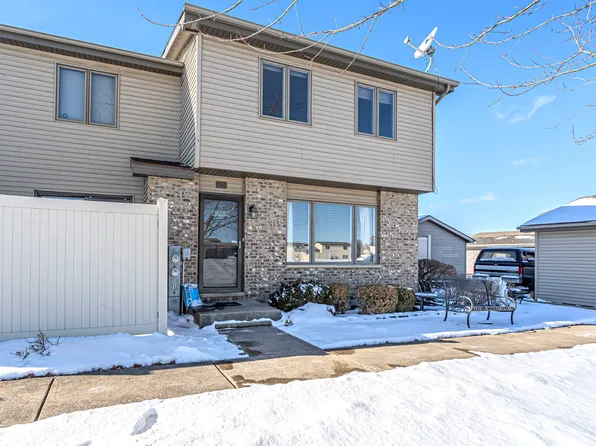 730 Lake Rd #730, New Lenox, IL 60451