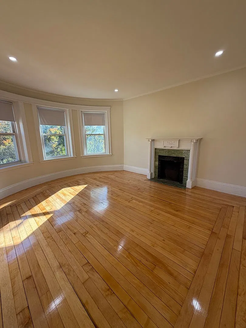 1818 Beacon St #7G Brookline MA 02445 — Photo 2