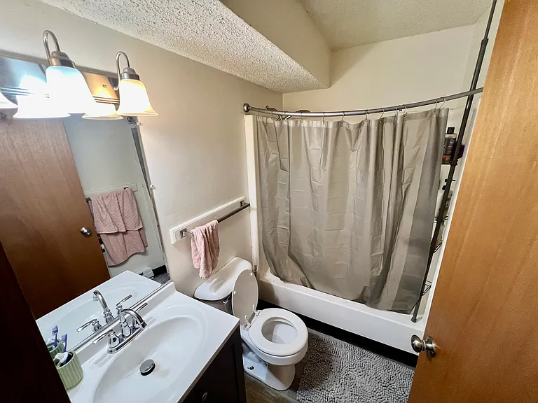 1201 Meridian Heights Dr #1 — Photo 6