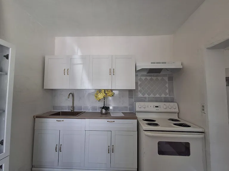 809 Alamo St #3A — Photo 4