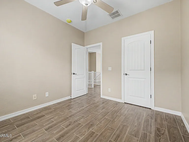 15155 N 145th Ave — Photo 21