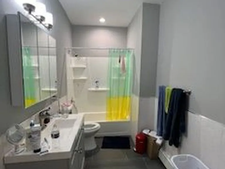 946 State St #2R — Photo 3