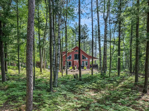 5865 Brook Trl, Eagle River, WI 54521