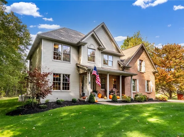 6162 S Abbott Rd, Orchard Park, NY 14127