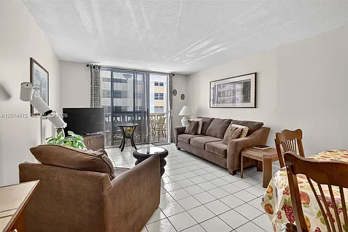 1817 S Ocean Dr Photo 1