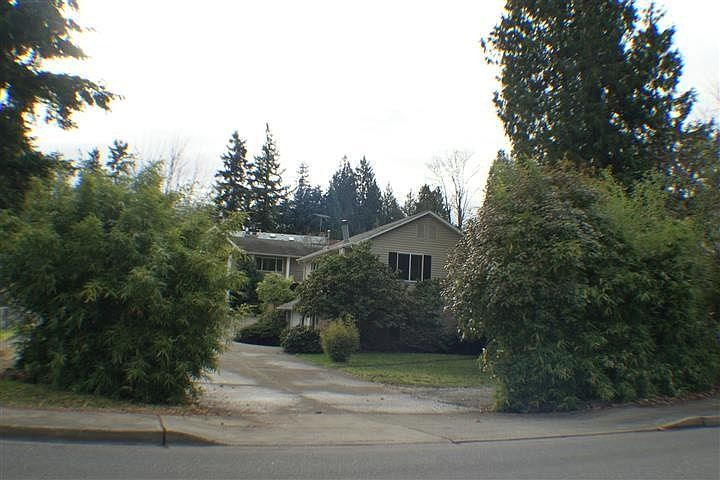 1st image of 10615 NE 124th St