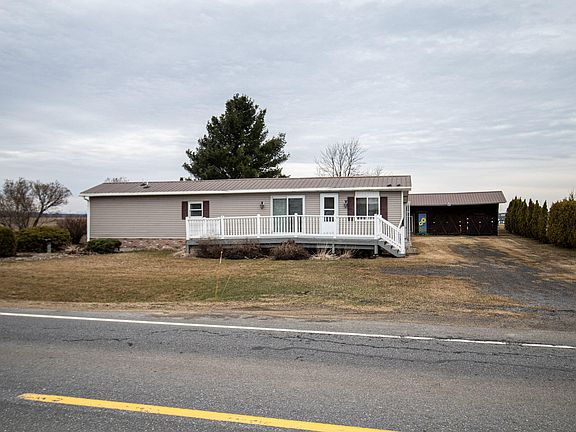 3rd image of 2407 Lake Shore Rd