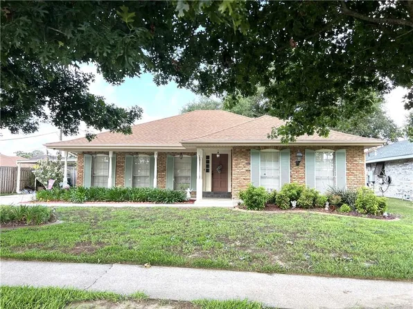 2680 Gemini St, Harvey, LA 70058