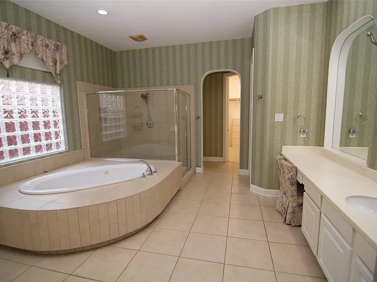 3015 Bonnebridge Way Blvd — Photo 37