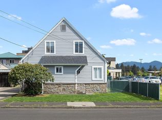 1012 4th St, Tillamook, OR 97141