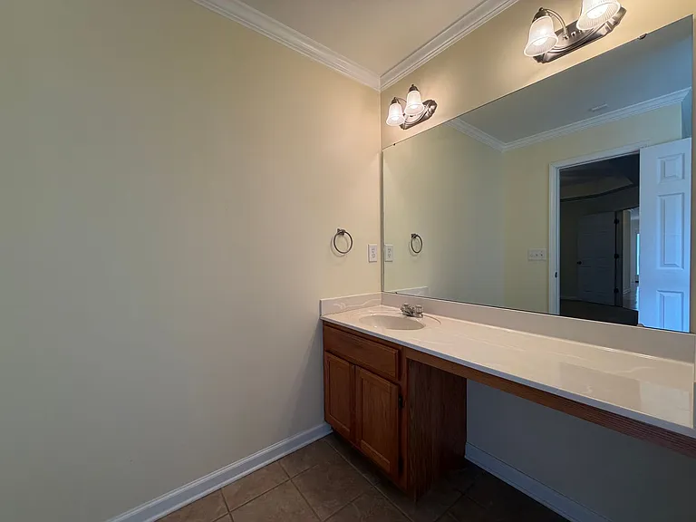 10 Southfork Dr SW — Photo 12
