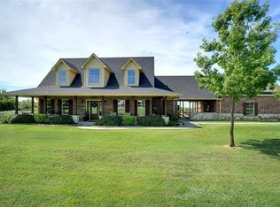 14341 Burns Branch Rd, Krum, TX 76249