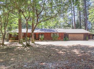 433 Calvert Dr, Grants Pass, OR 97526