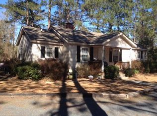 550 E Baltimore Ave, Eagle Springs, NC 28373
