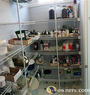 Walk-in Pantry