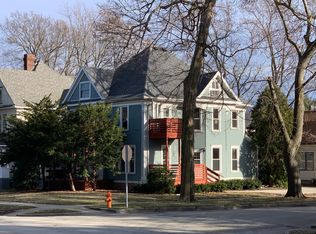 619 W Springfield Ave, Champaign, IL 61820