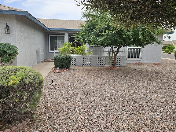 2nd image of 2141 S Las Flores