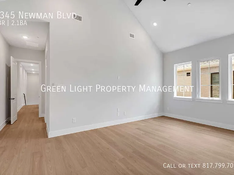 4345 Newman Blvd — Photo 20