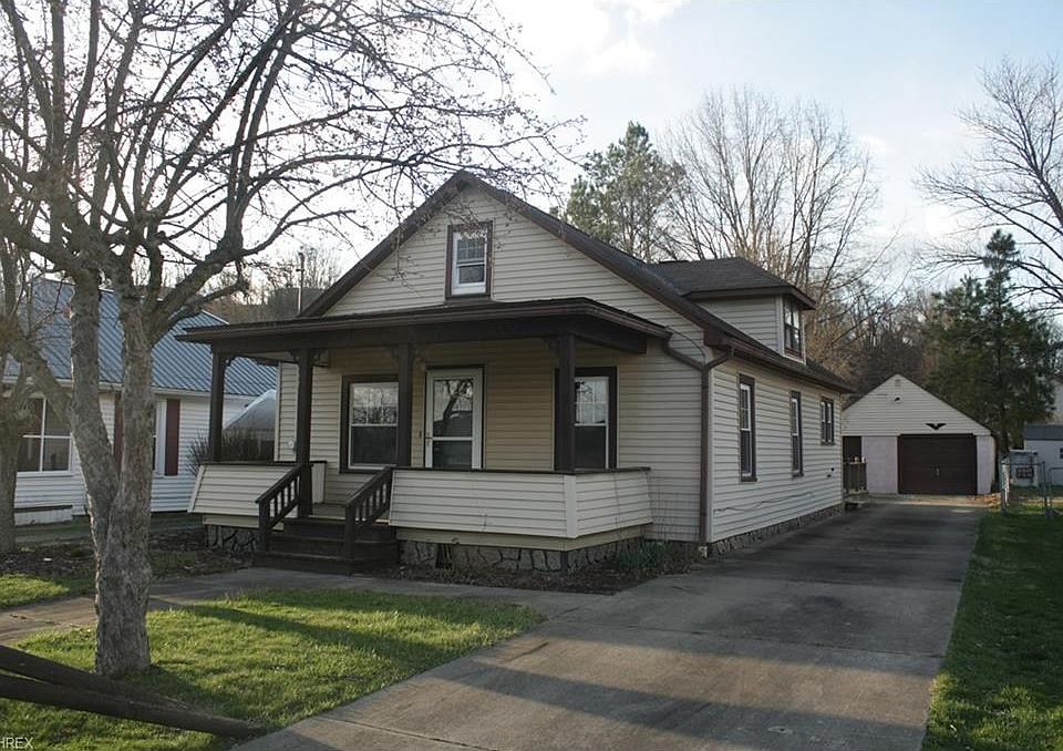 1st image of 708 Olive St
