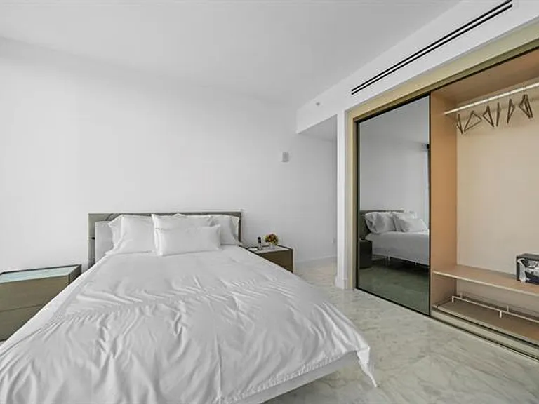 15701 Collins Ave #3901 — Photo 30