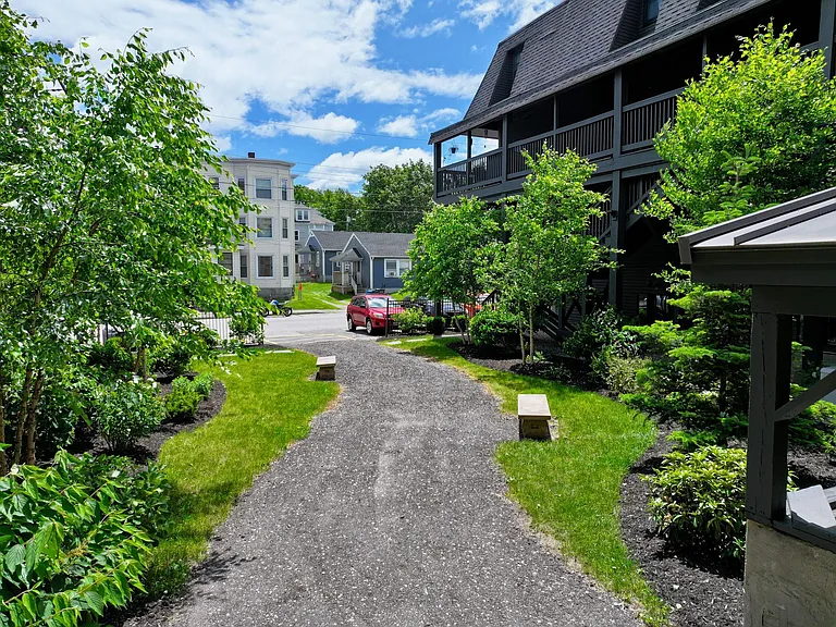 Southwood Court Townhome Community — Photo 21