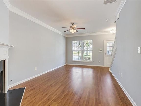 4th image of 1525 Cove Creek Cir #1525