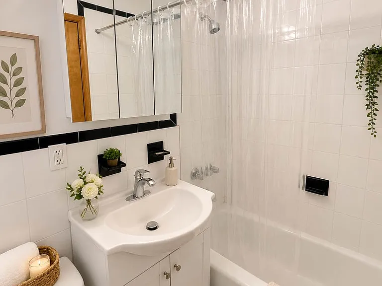 22 W 77th St #54 — Photo 8