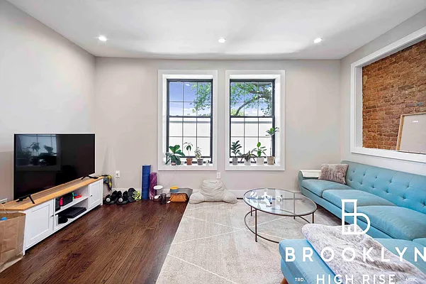 Rented by Brooklyn High Rise LLC | media 1