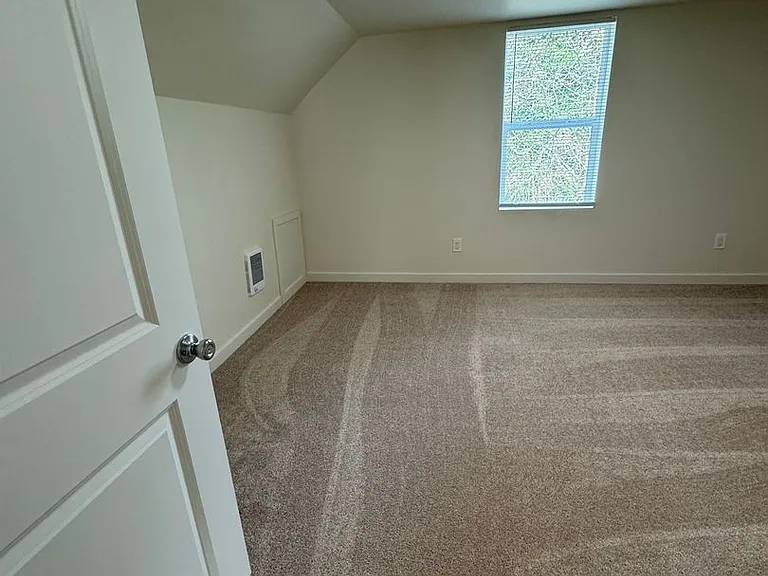 16025 SE Lake Holm Rd — Photo 21