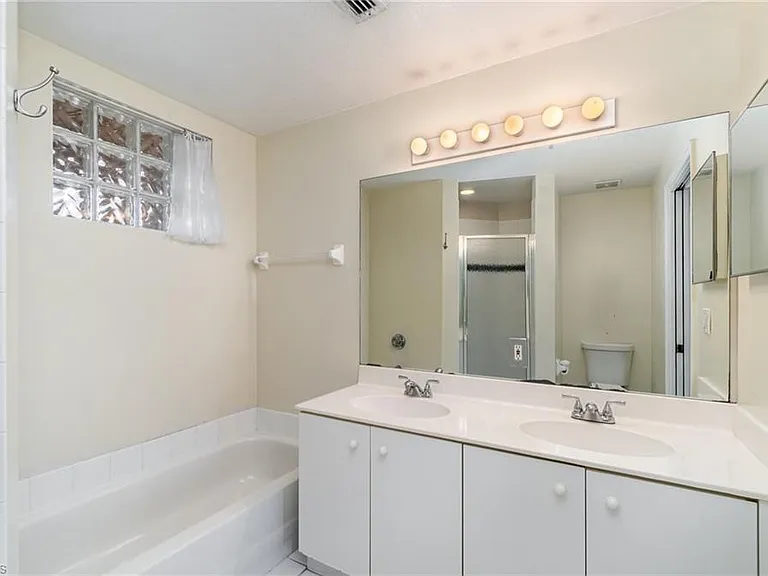 2408 Millcreek Ln #104 — Photo 20