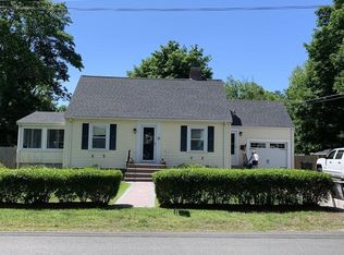 35 Hanson Ave, Walpole, MA 02081