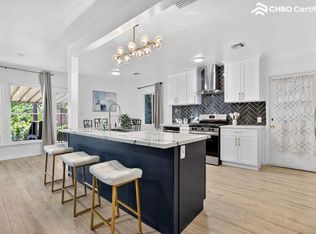 330 Eaton Dr, Pasadena, CA 91107