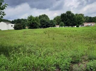 W Tomahawk Dr, Terre haute, IN