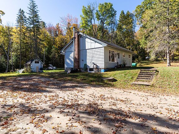 3rd image of 265 Chub Lake Rd