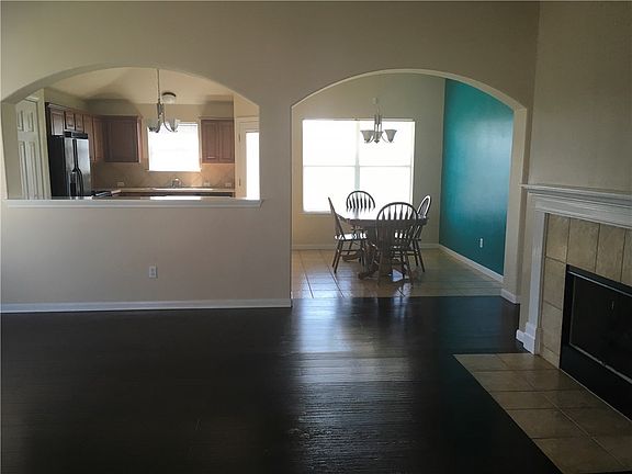 4th image of 102 Thompson Trl