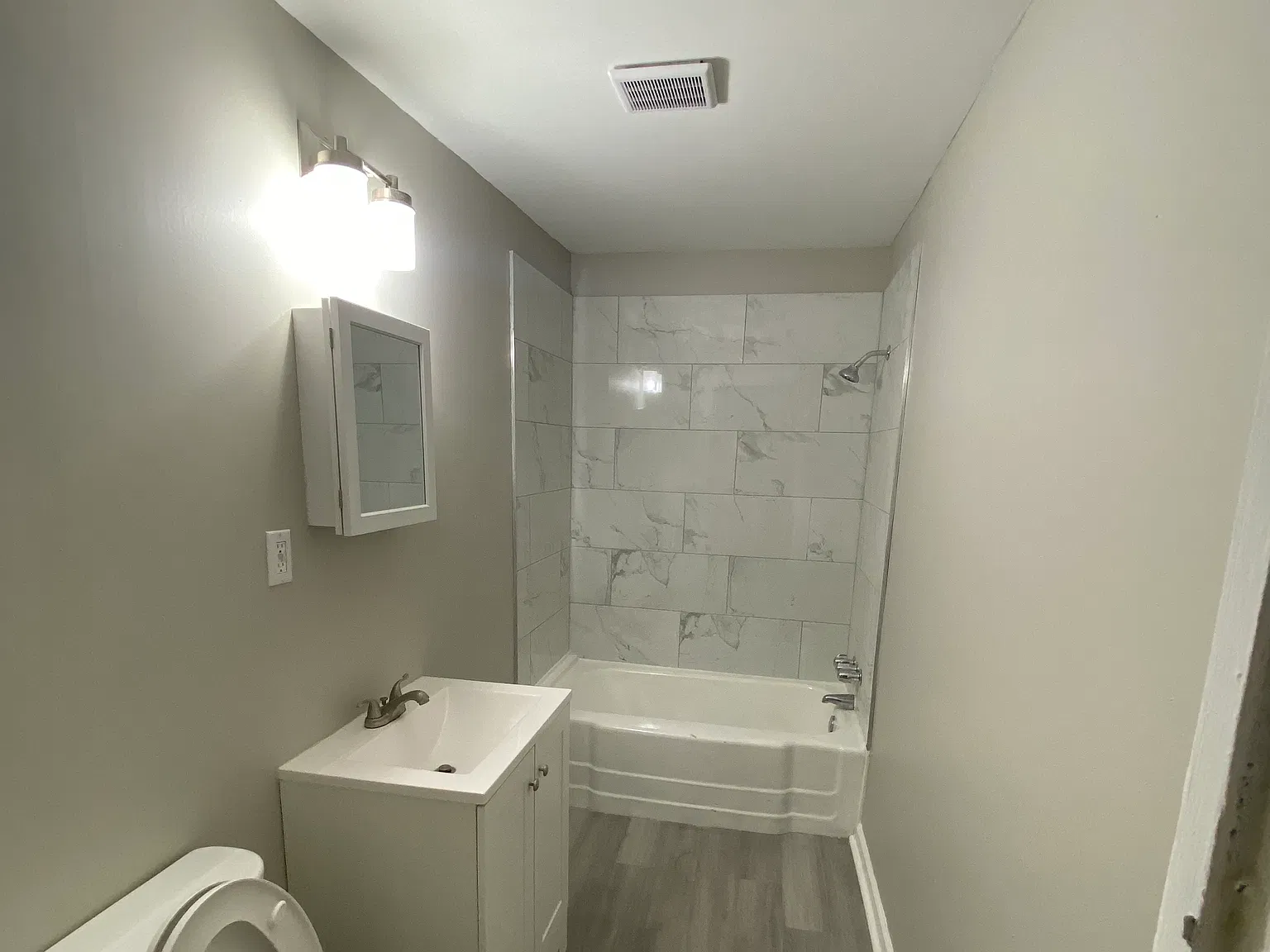 1200 Lenox Ave — Photo 4