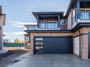 2003 154th Ave NW, Edmonton, AB T5Y3G9