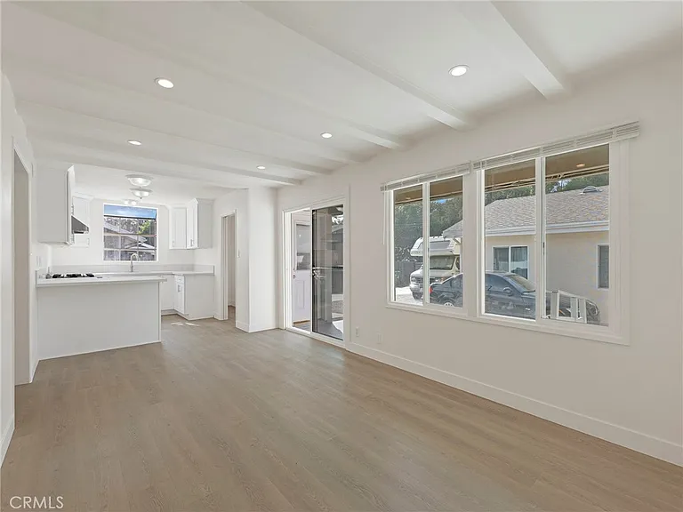 22222 Vanowen St — Photo 28