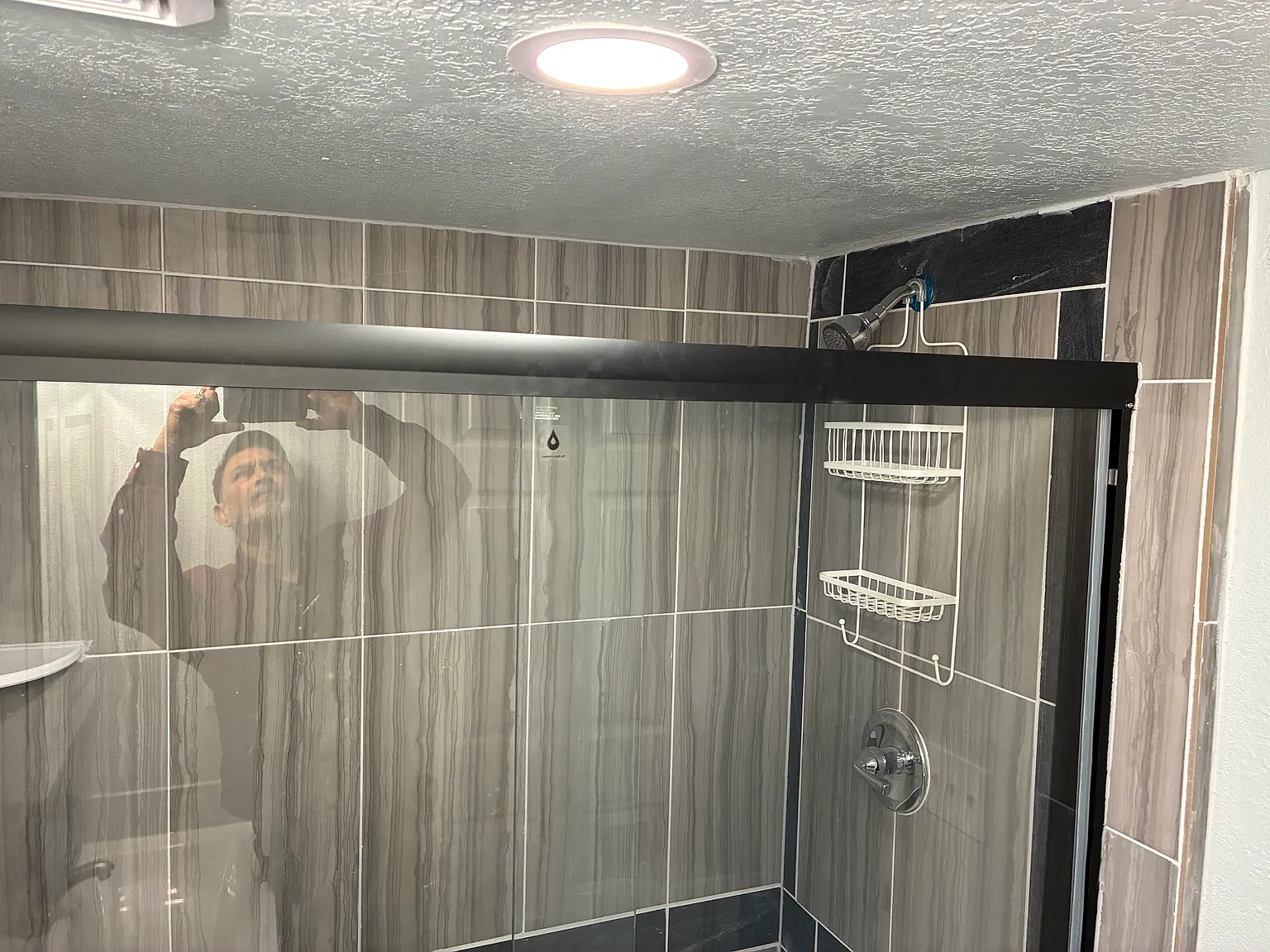1 bed, 2000 sqft, $1,000 — Photo 3